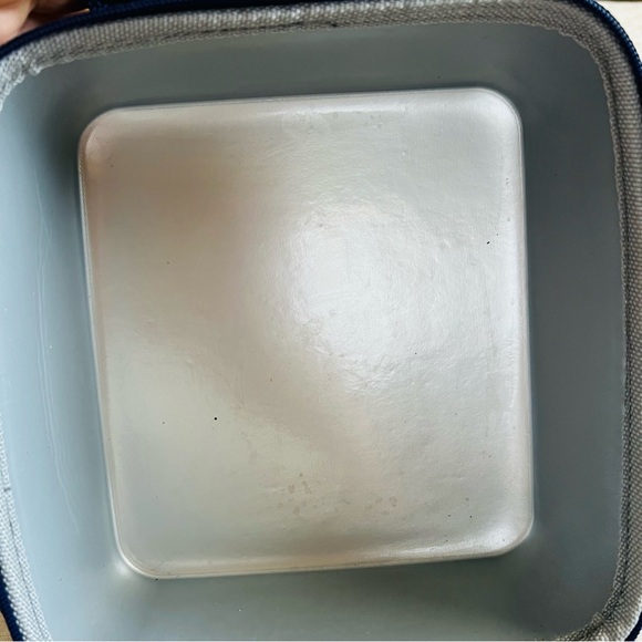 Pottery Barn Kids Mackenzie Dino Bones Glow-in-the-Dark Lunch Box. - Picture 4 of 6